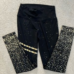 Black and gold splattered leggings